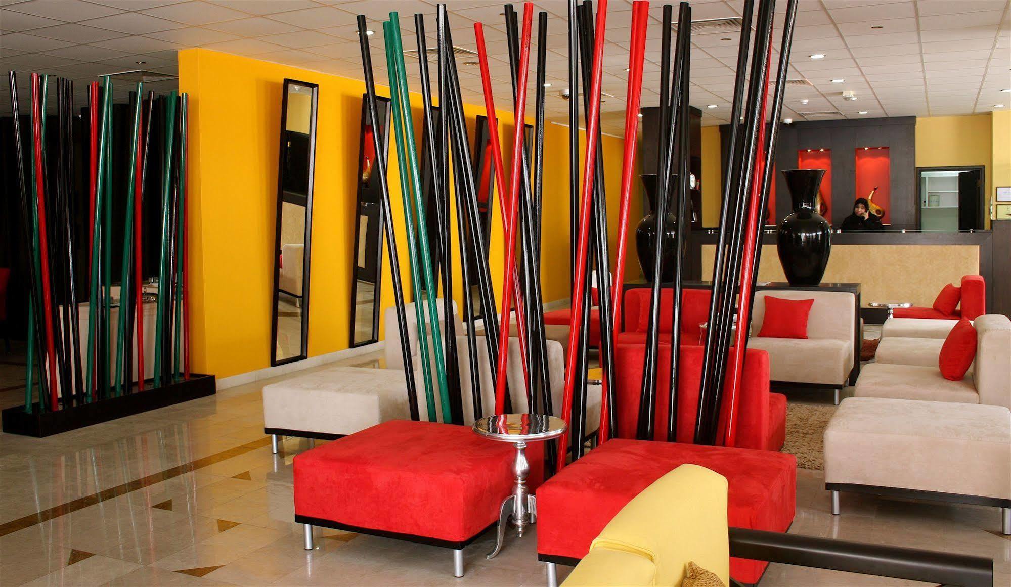 Midan Hotel Suites Mascate Exterior foto