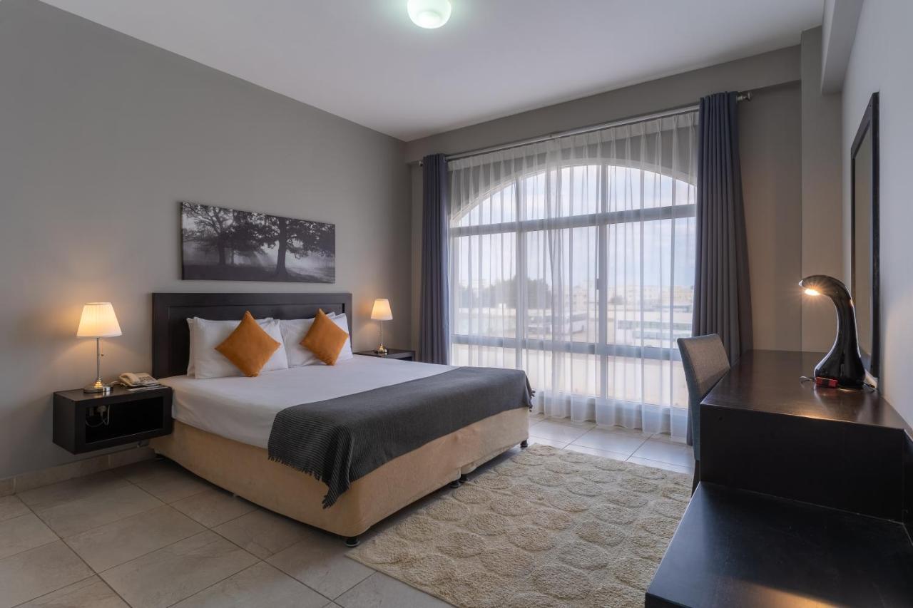 Midan Hotel Suites Mascate Exterior foto